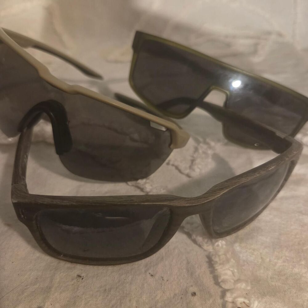 Bundle of 3 Men’s Sunglasses Panama Jack Steve Madden Pugs